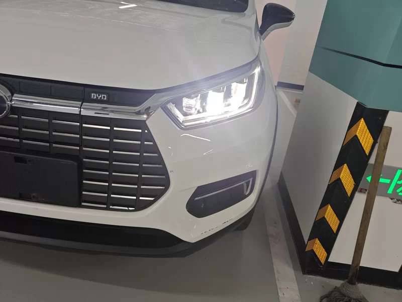 BYD Yuan New Energy 2019 #25 BYD Yuan New Energy 2019 car image #25