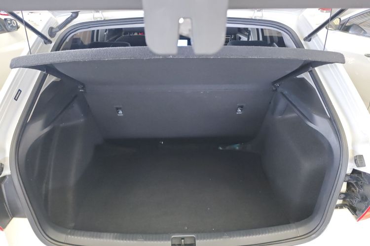 Volkswagen Santana 2019 #19 Volkswagen Santana 2019 car image #19