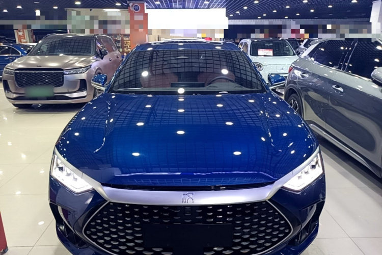 BYD Han 2022 #3 BYD Han 2022 car image #3