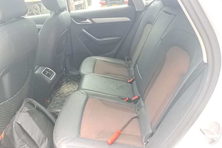 Audi Q3 2018 #13 Audi Q3 2018 car image #13