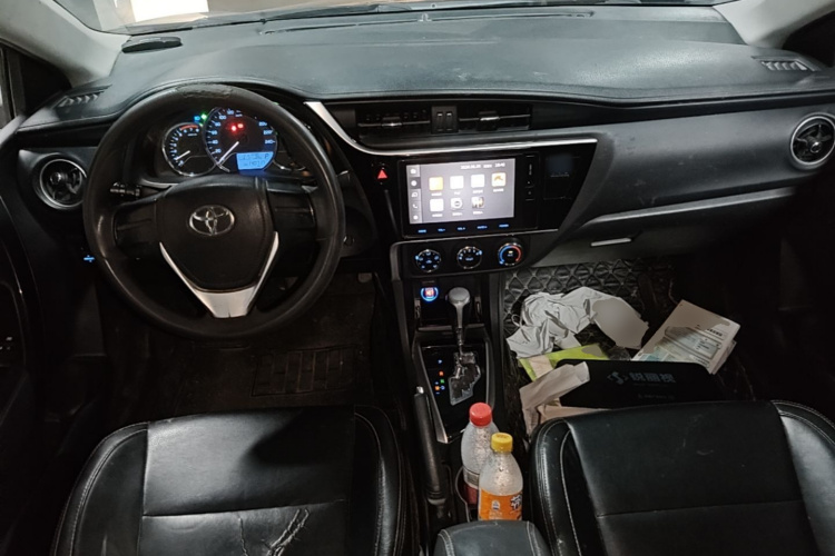 Toyota Corolla 2018 #10 Toyota Corolla 2018 car image #10