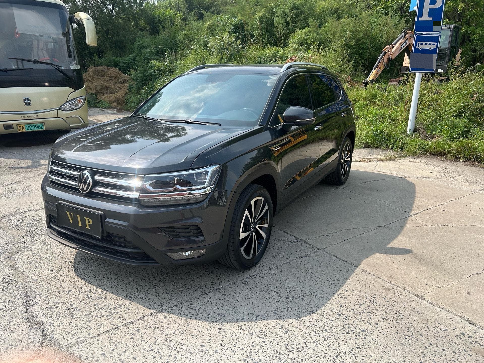 2023 immagine di auto 