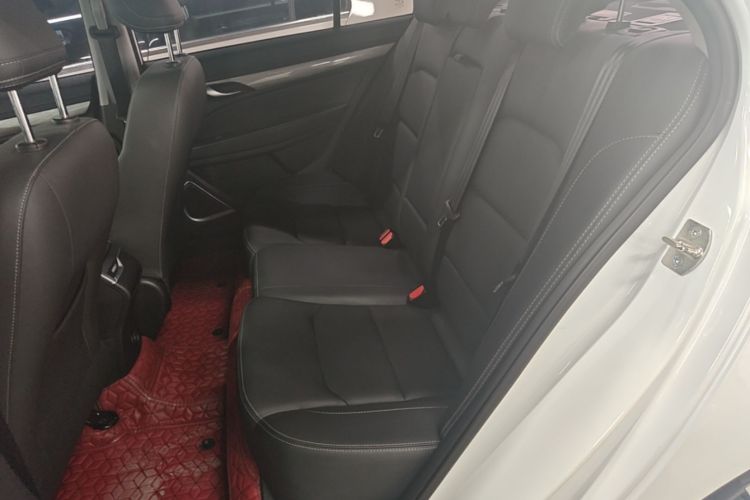 GEELY Emgrand 2020 #17 GEELY Emgrand 2020 car image #17