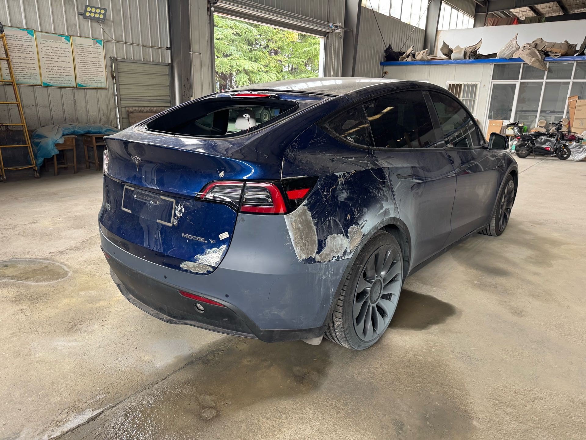 Tesla Model Y 2023 #4 Tesla Model Y 2023 imagem de carro #4