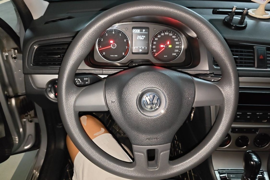 Volkswagen Lavida 2014 #22 Volkswagen Lavida 2014 car image #22