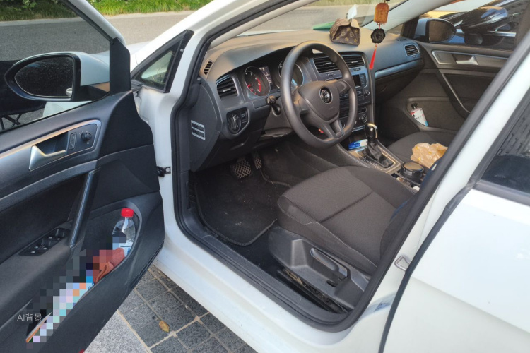 Volkswagen Golf 2015 car image #18