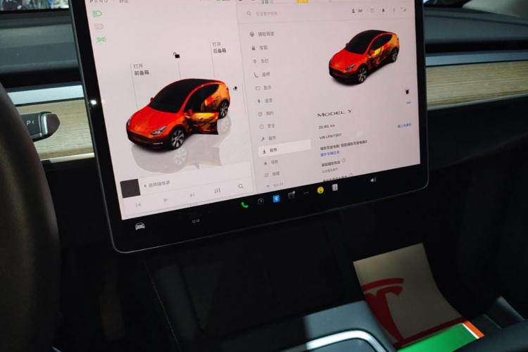 Tesla Model Y 2022 #13 Tesla Model Y 2022 car image #13
