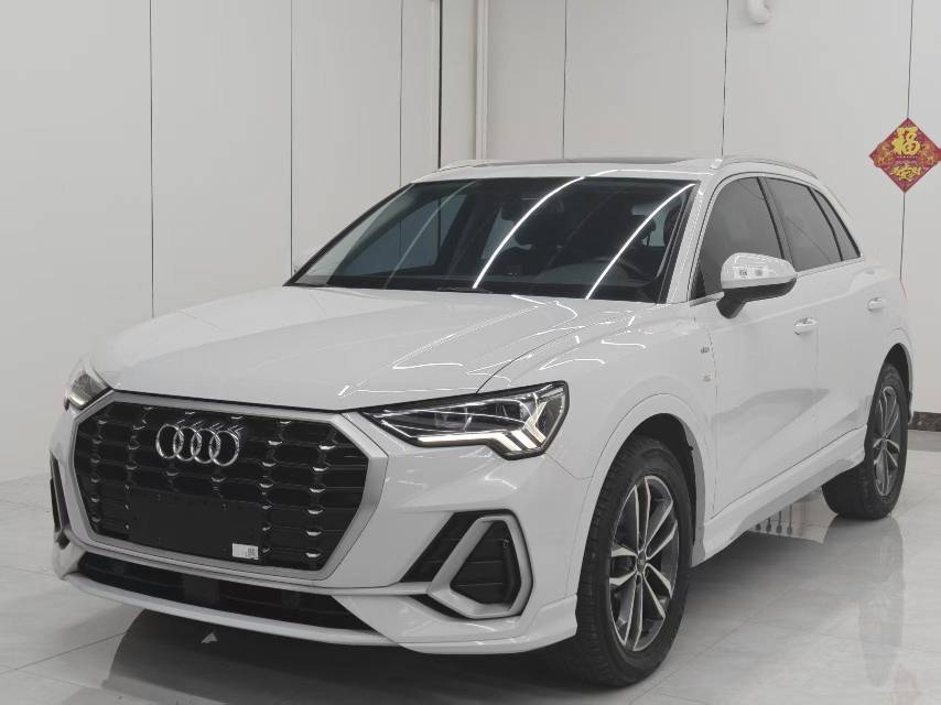 Audi Q3 2023 Audi Q3 2023 image de voiture