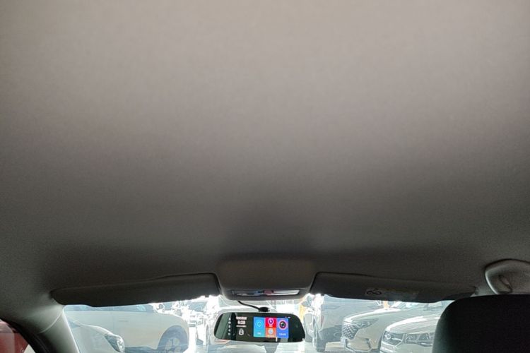 Volkswagen Polo 2017 car image #18