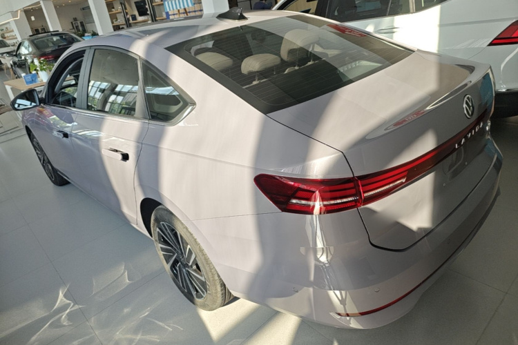 2025 car image #5