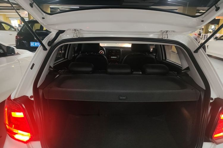 Volkswagen Polo 2017 #21 Volkswagen Polo 2017 car image #21
