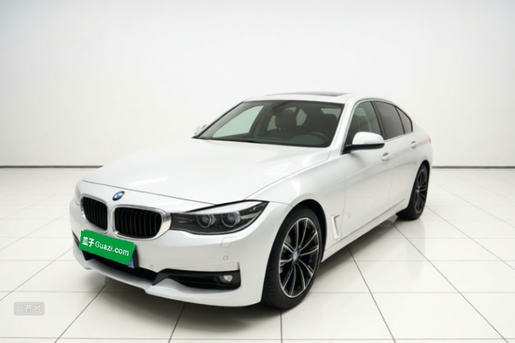 BMW 3 Series GT 2017 car image #2