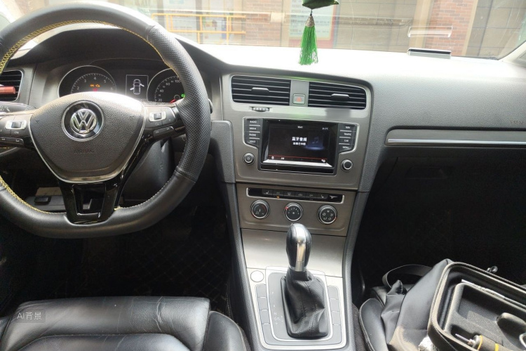 Volkswagen Golf 2015 immagine di auto #11