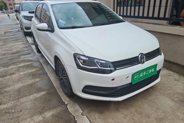 Volkswagen Polo 2018 car image #8
