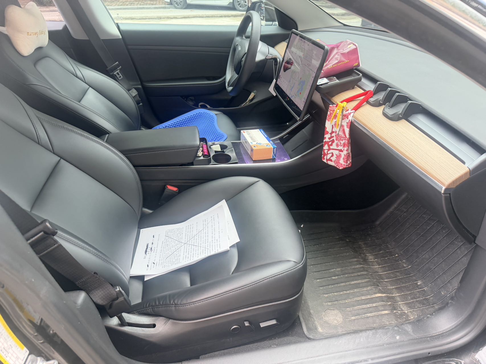 Tesla Model 3 2020 car image #6