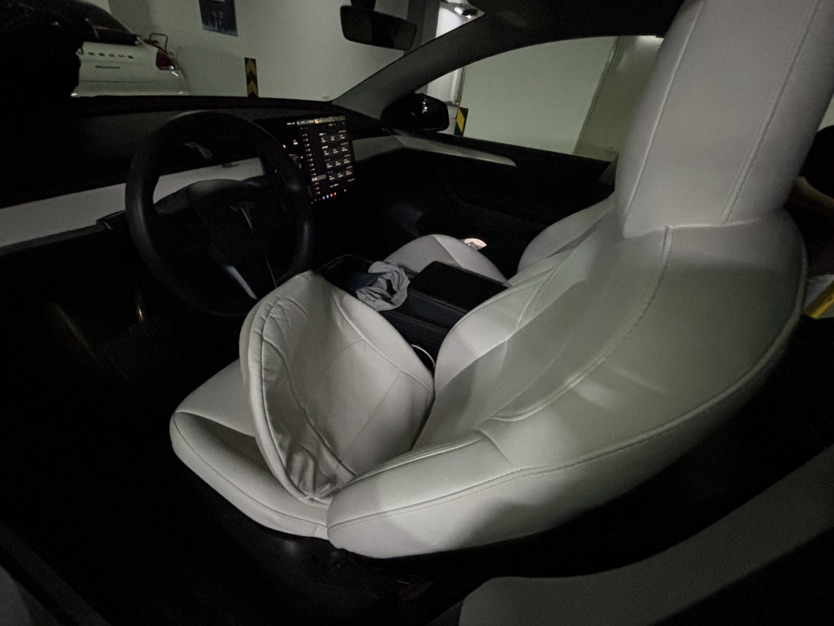Tesla Model Y 2022 #5 Tesla Model Y 2022 car image #5
