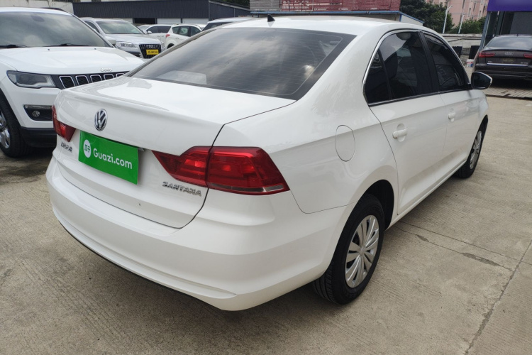 Volkswagen Santana 2019 صورة سيارة #7