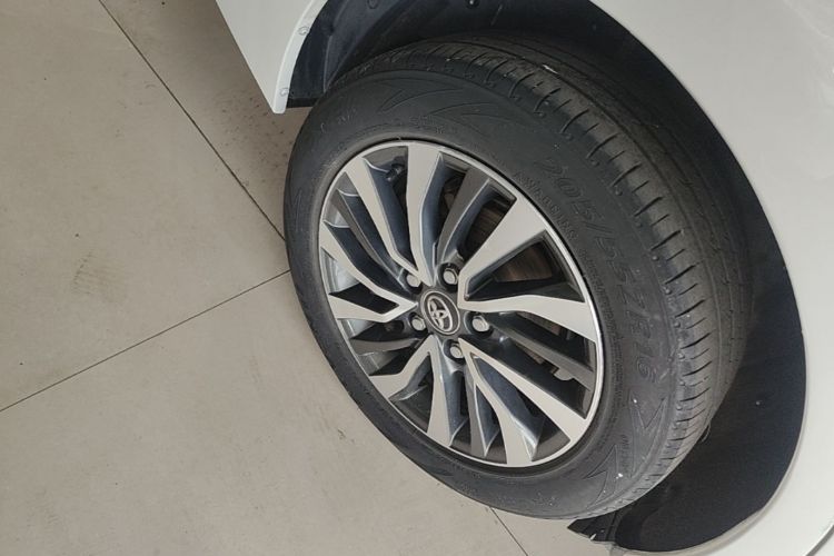 Toyota Corolla 2019 car image #10