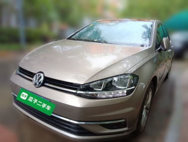 Volkswagen Golf 2018 car image 