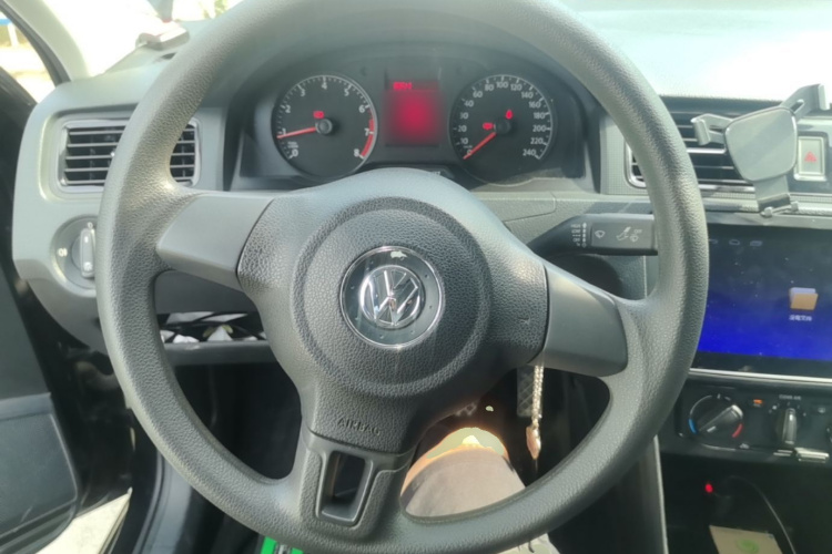 Volkswagen Santana 2016 #11 Volkswagen Santana 2016 car image #11