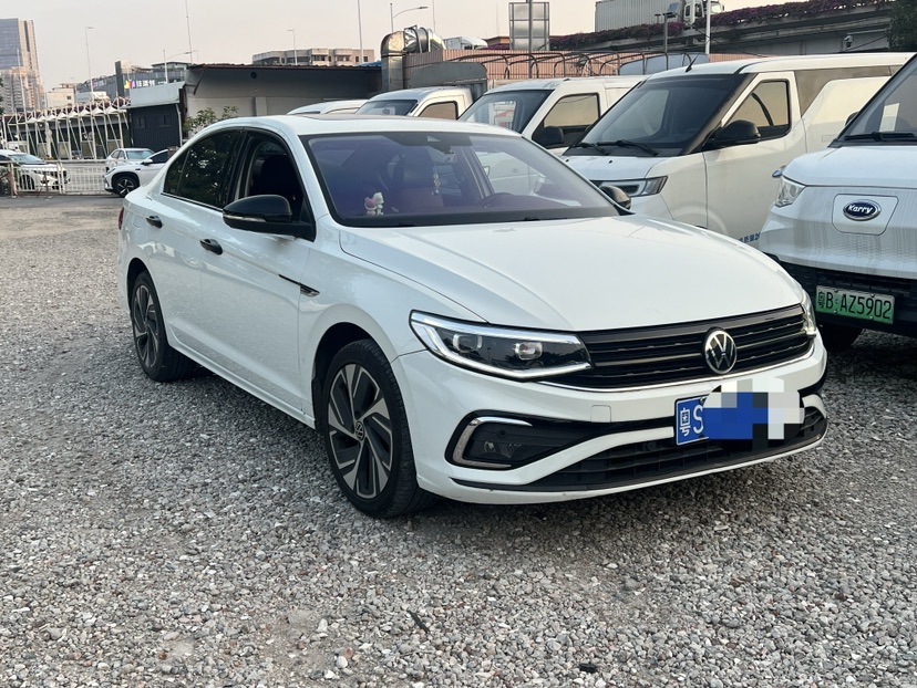 Volkswagen Bora 2023 image de voiture #3