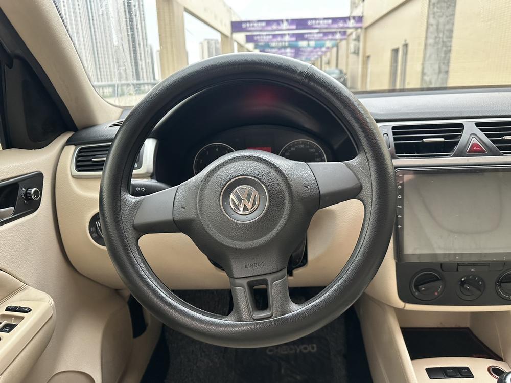 Volkswagen Bora 2012 #10 Volkswagen Bora 2012 imagen de coche #10