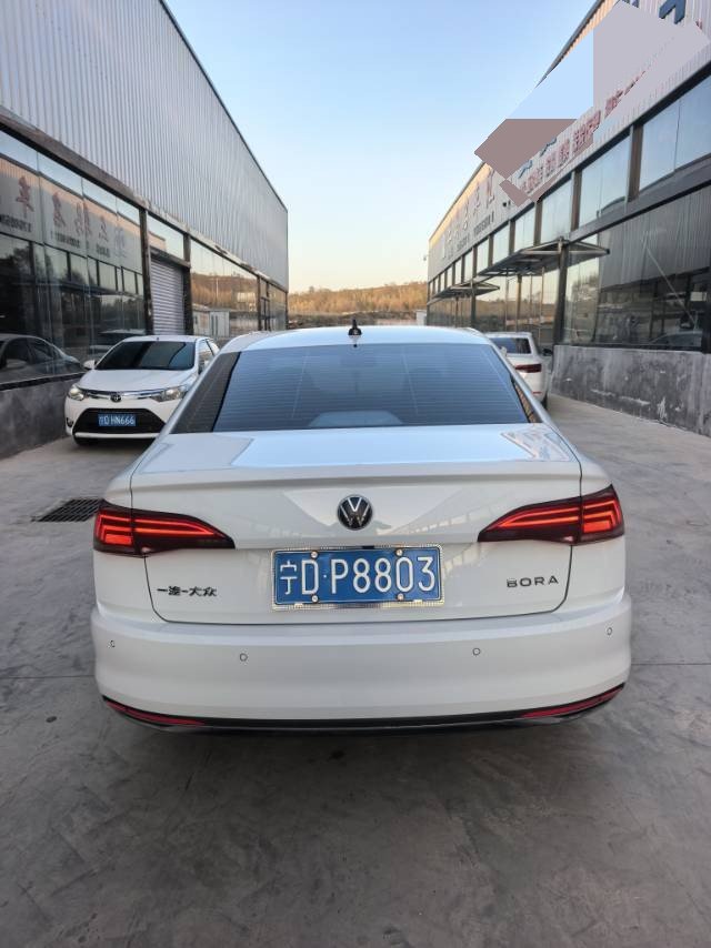 Volkswagen Bora 2022 car image #8