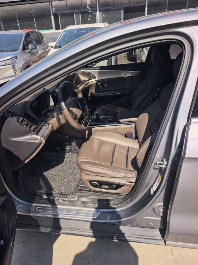 BYD Han 2021 صورة سيارة #4