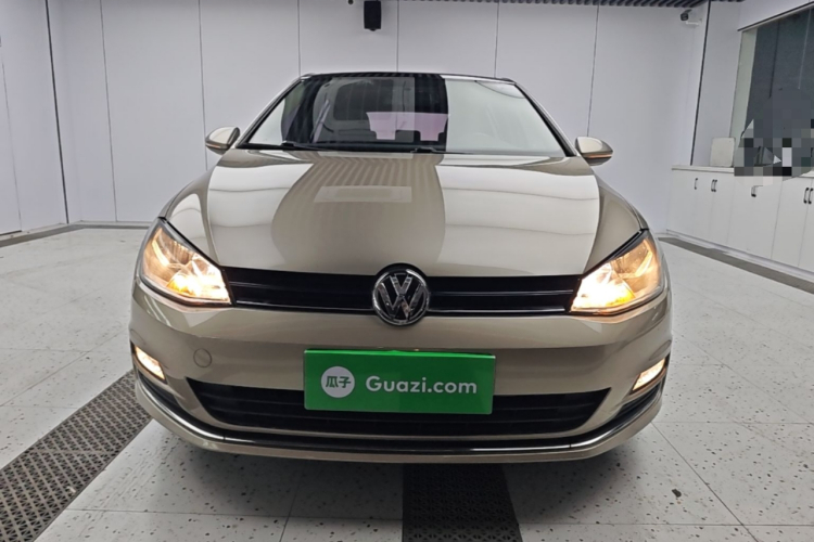 Volkswagen Golf 2014 car image #3