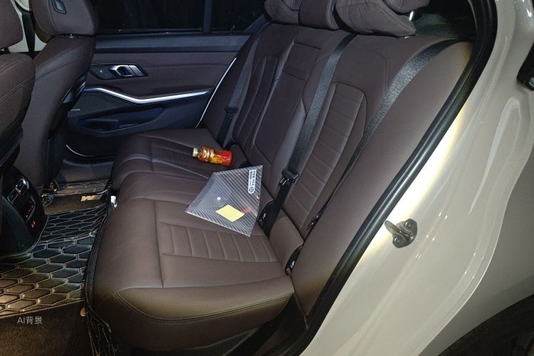 BMW 3 Series 2019 #19 BMW 3 Series 2019 car image #19