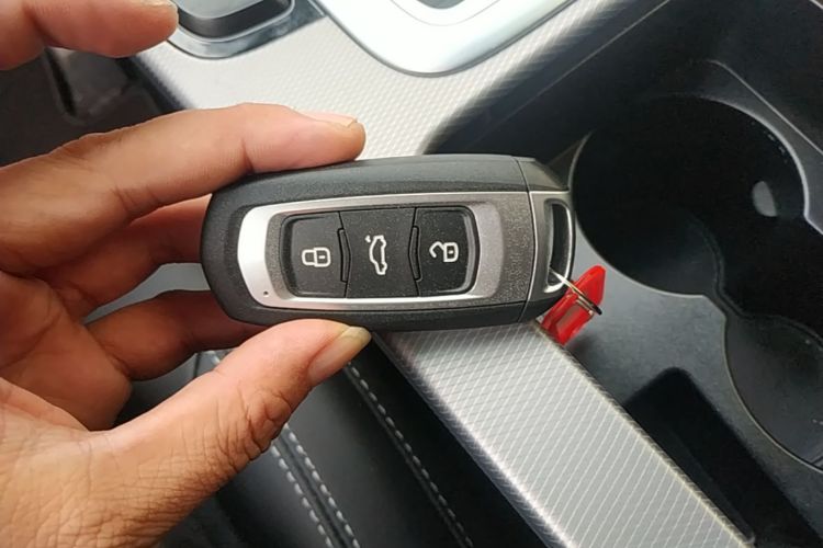 GEELY Emgrand GS 2018 car image #14