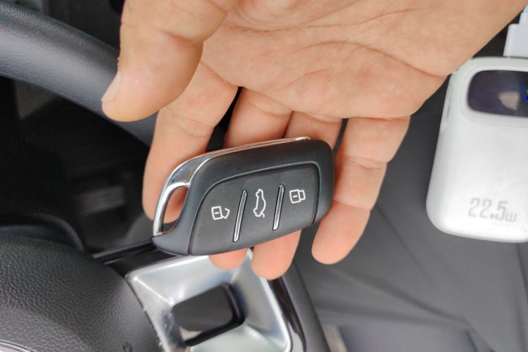 MG 5 2026 image de voiture #14