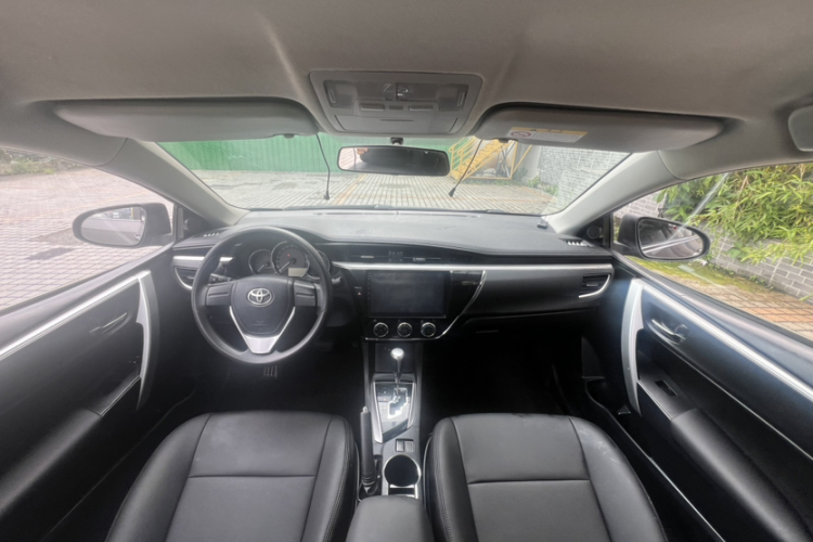 Toyota Corolla 2018 #18 Toyota Corolla 2018 car image #18