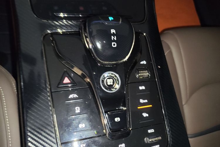 BYD Han 2021 car image #18