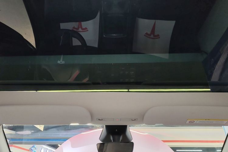 Tesla Model Y 2024 #18 Tesla Model Y 2024 car image #18