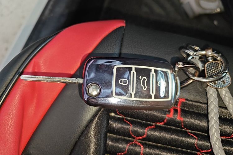 Volkswagen Polo 2019 #9 Volkswagen Polo 2019 car image #9