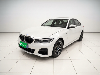 BMW 3 Series 2022 car image 