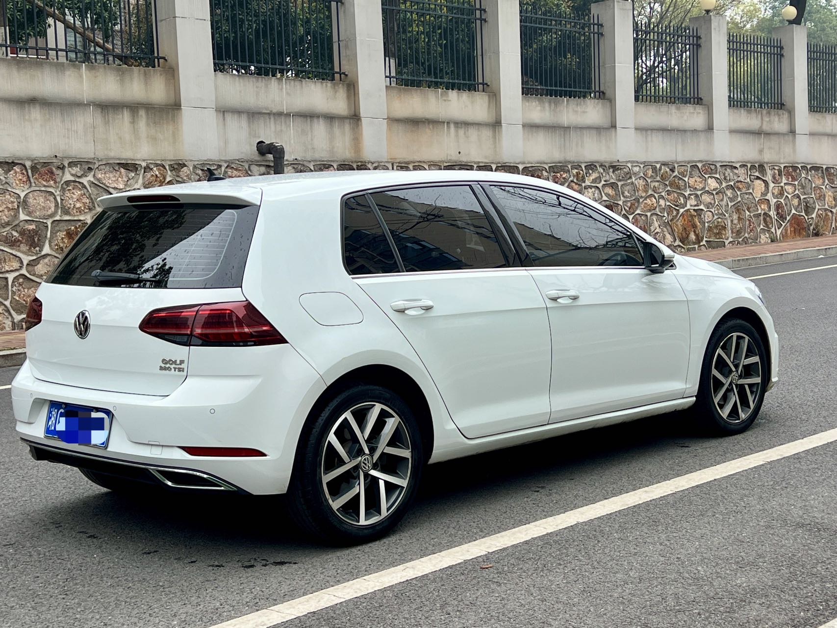 Volkswagen Golf 2020 #5 Volkswagen Golf 2020 car image #5