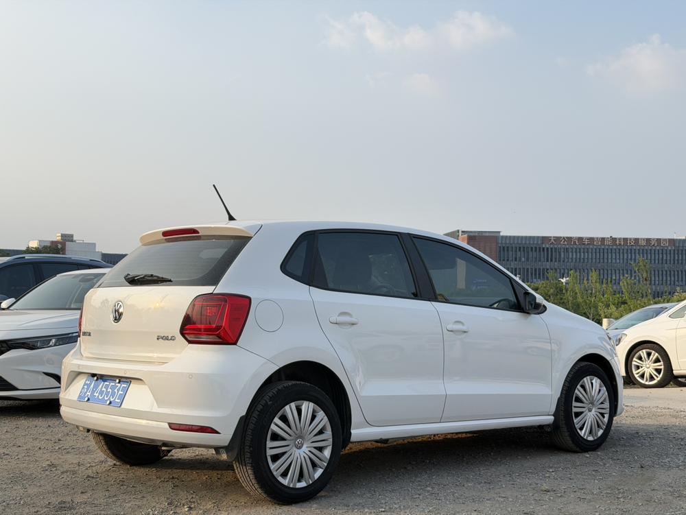 Volkswagen Polo 2016 #6 Volkswagen Polo 2016 car image #6
