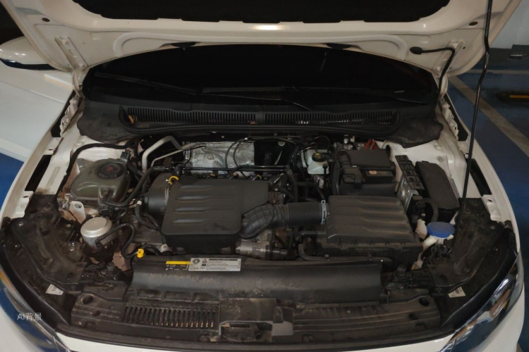 Volkswagen Polo 2022 car image #22