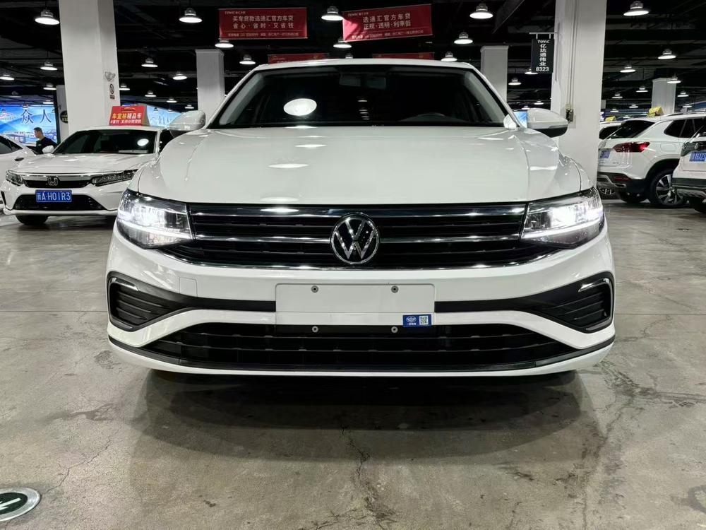 Volkswagen Bora 2023 car image #2