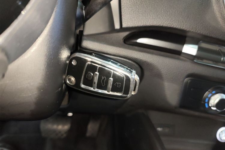 Audi A3 2020 car image #9