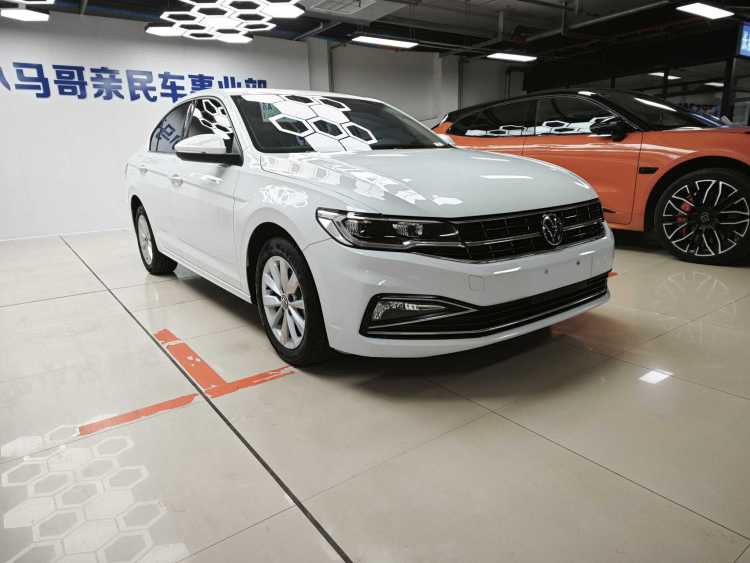 Volkswagen Bora 2021 car image #3