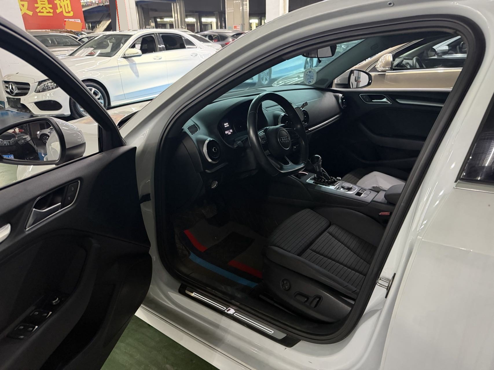 2018 #2 2018 car image #2