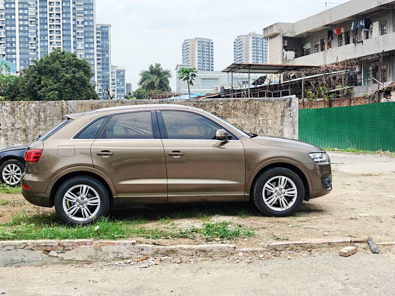 Audi Q3 2014 car image #5