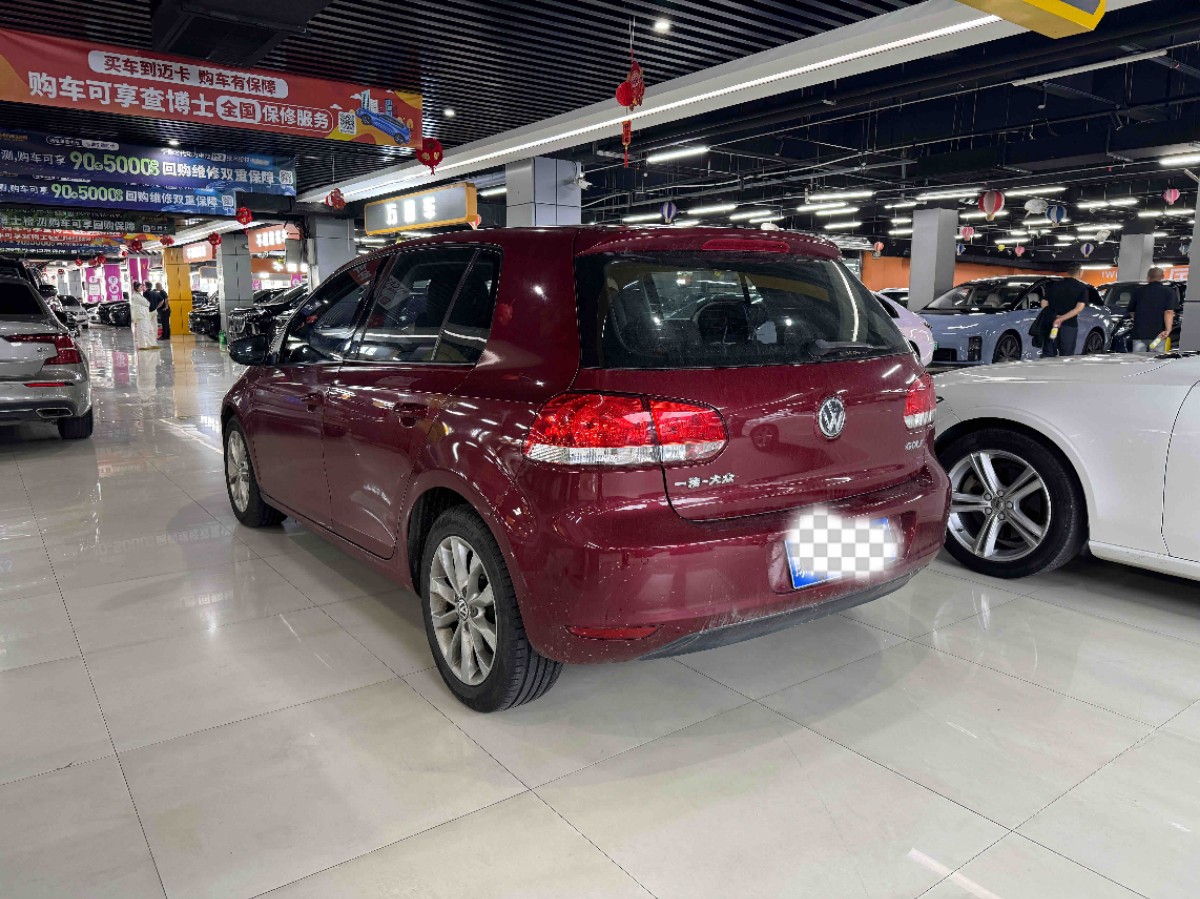 Volkswagen Golf 2013 car image #8