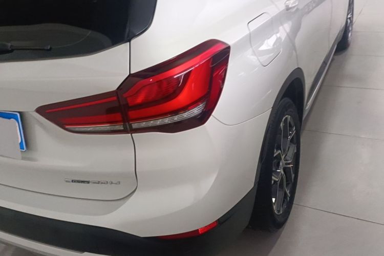 BMW X1 2020 #8 BMW X1 2020 car image #8