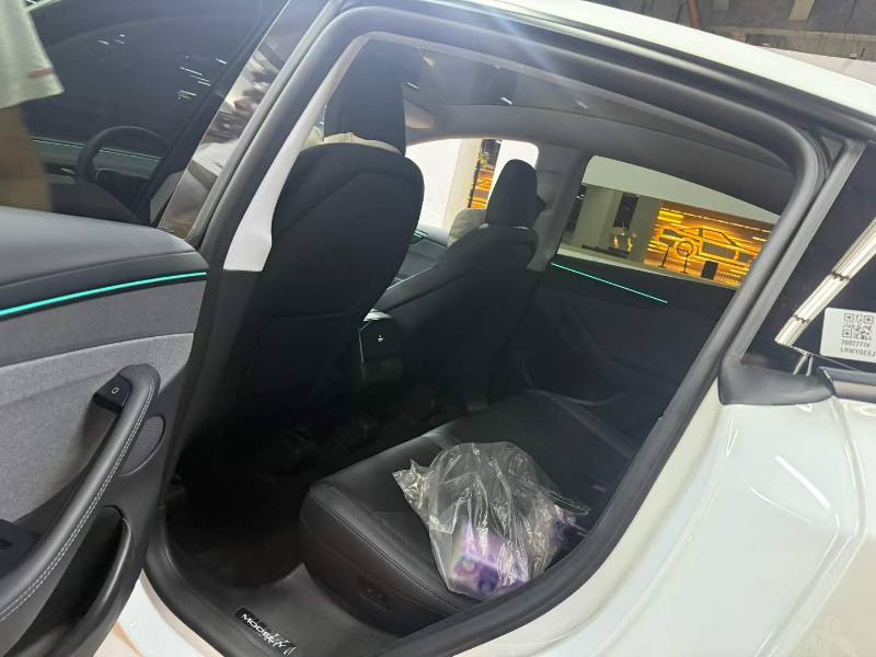 Tesla Model Y 2026 #5 Tesla Model Y 2026 car image #5