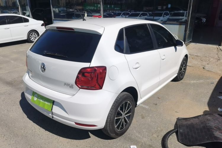 Volkswagen Polo 2019 car image #7