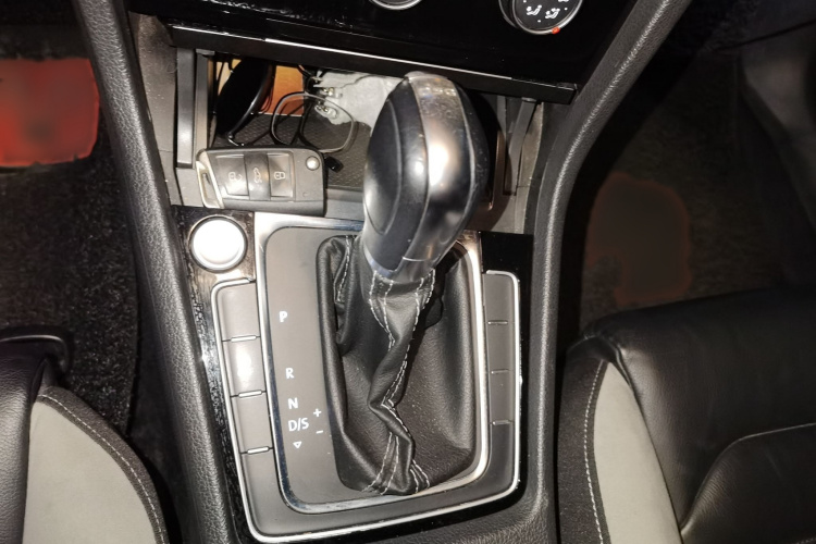 Volkswagen Golf 2016 #18 Volkswagen Golf 2016 car image #18